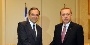 Το τηλεφώνημα Σαμαρά στον Ερντογάν -Τον συνεχάρη για την εκλογή του στην προεδρί