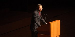Σαμαράς: Με την πολιτική μας τιμούμε τη μνήμη και τις παρακαταθήκες του Καραμανλ