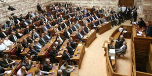 Χαμός στη ΝΔ για το νέος γραμματέας - Από τρεις έως έξι οι υποψηφιότητες
