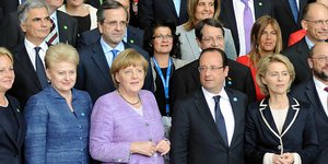 Μέρκελ σε Σαμαρά: Αντώνη έλα ακριβώς πίσω μου [εικόνες]