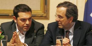 ΝΔ - ΣΥΡΙΖΑ: Μετανάστες ο ένας