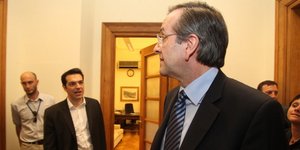 ΝΔ και ΣΥΡΙΖΑ ξεκίνησαν θρησκευτικό πόλεμο: Τώρα σφάζονται για το αν ο Τσίπρας ε