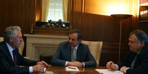 Την Τετάρτη στις 10:00 η κρίσιμη συνάντηση των πολιτικών αρχηγών της συγκυβέρνησ
