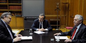 Αντί των πολιτικών αρχηγών θα συναντηθούν οι εκπρόσωποι των κομμάτων