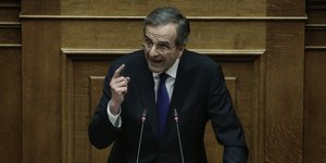 Ο Αντώνης Σαμαράς στο βήμα της Βουλής -Φωτογραφία: George Vitsaras / SOOC