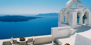 Η Ελλάδα τεταρτος φθηνότερος προορισμός στην Ευρώπη - Ποια η μέση τιμή διανυκτέρ