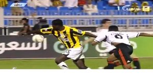 Έριξε κάτω τον αντίπαλό του για να κερδίσει την αποβολή του [βίντεο]