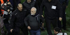 Στα ξένα Μέσα η είδηση τιμωρίας του Σαββίδη / Φωτογραφία: Eurokinissi