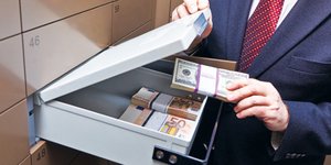 Οι βασιλιάδες της φοροδιαφυγής: Διαφημιστές