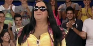 H... Βίκυ Σταμάτη εμφανίστηκε στην τηλεόραση [βίντεο]