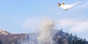 Πυρκαγιά ξέσπασε τα ξημερώματα κοντά στην Ιερά Μονή Σέλτσου / Φωτογραφία: Εpirus tv news 