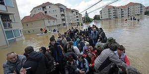 Εθνικό πένθος σε Σερβία και Βοσνία-Ερζεγοβίνη για τα θύματα από τις πλημμύρες -