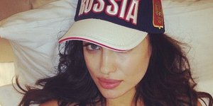 Οι Ρώσοι βρήκαν την τέλεια μασκότ: Η Ιρίνα Σάικ γδύνεται για το Σότσι και βάζει 