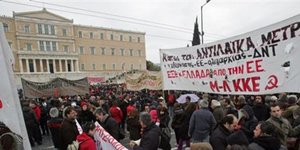 Στους δρόμους και σήμερα οι εργαζόμενοι κατά του νέου μνημονίου