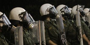 Σε 29 προσαγωγές οπαδών του Παναθηναϊκού προχώρησε η ΕΛ.ΑΣ. μετά από επεισόδια
