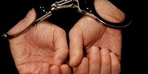 Συνελήφθη υποψήφιος βουλευτής της Χ.Α. - Του έσπασαν το μαγαζί και εκείνος επιτέ