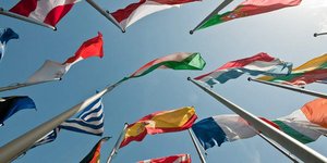 Σημαίες χωρών/Φωτογραφία: Pixabay