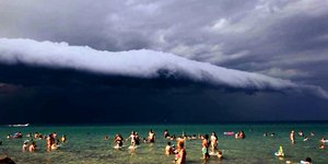 Το εντυπωσιακό φαινόμενο /Φωτογραφία: Olympic Beach Hotel