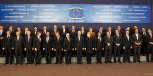 Ναυάγιο στη Σύνοδο Κορυφής – Επιστρέφουν στις χώρες τους οι 27 ηγέτες