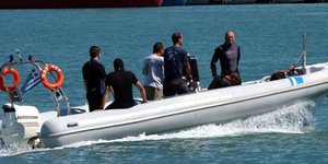 Νεκρός εντοπίστηκε ο πλοίαρχος από το ναυάγιο στην Ελευσίνα