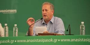 Σκανδαλίδης : Δεν χαρίζω σε κανέναν το ΠΑΣΟΚ