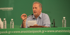 Σκανδαλίδης : Δεν χαρίζω σε κανέναν το ΠΑΣΟΚ