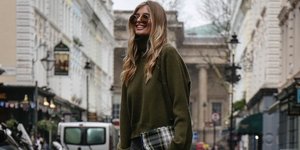 Μοντέλο ποζάρει στο φακό/ Φωτογραφία: Shutterstock/ Mauro Del Signore