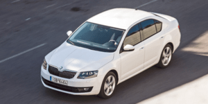 Νέα Skoda Octavia: Από 15.590 ευρώ και με πλούσιο εξοπλισμό