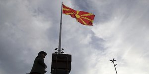 Τα επόμενα βήματα για την ένταξη της Β. Μακεδονίας στο ΝΑΤΟ/ Φωτογραφία: AP- Thanassis Stavrakis