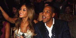 Τα «καυτά» ψώνια της Beyonce και του Jay Z -Χάλασαν 6.000 δολάρια σε sex shop 