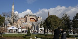 Το Συνταγματικό Δικαστήριο θα κρίνει την τύχη της Αγίας Σοφίας (Φωτογραφία: AP/ Emrah Gurel)