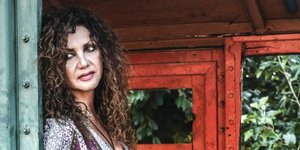 Η τραγουδίστρια Σοφία Αρβανίτη