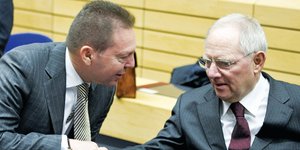 Στην Αθήνα έρχεται ο Σόιμπλε -Θα συναντηθεί με τον Στουρνάρα