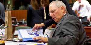 τύπημα κάτω από τη ζώνη από τον Γερμανό υπουργό Οικονομικών (EUROKINISSI)