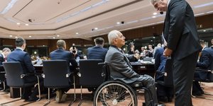 Ο Σόιμπλε μετέχει για τελευταία φορά σε συνεδρίαση του Eurogroup (Φωτογραφία αρχείου: AP/ Geert Vanden Wijngaert)