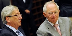 O Γιούνκερ στηρίζει τον Σόιμπλε για πρόεδρο του Eurogroup