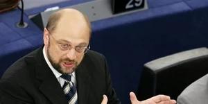 Σουλτς: Μετά τις περίπλοκες εκλογές
