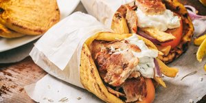 Κρήτη: Δίνει μάχη για την ζωή του 28χρονος που στραβοκατάπιε τρώγοντας σουβλάκι