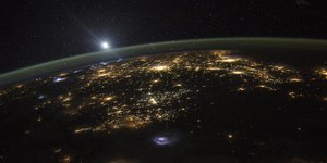 Τηλεσκόπιο λαμβάνει ραδιοκύματα από τα βάθη του διαστήματος/ Φωτογραφία: AP- Scott Kelly