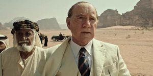 Ο Κέβιν Σπέισι ως Τζον Πολ Γκέτι στην ταινία All The Money in the World