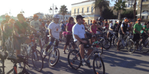 Χιλιάδες Έλληνες και ξένοι συμμετείχαν στο Spetses Mini Marathon [εικόνες]