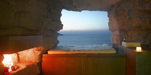 Το σπίτι των σπηλαίων -Ενα παραμυθένιο μικροσκοπικό εξοχικό μέσα σε βράχο μπορεί