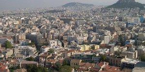 Ερχονται εξώσεις με διαδικασίες εξπρές και ποινές στους καταπατητές ακινήτων του
