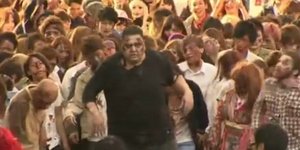 Πλάκωσαν τα ζόμπι στο Τόκιο- Οι δρόμοι γέμισαν ζωντανούς νεκρούς [βίντεο]