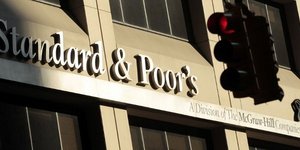 Ελληνική χρεοκοπία σύντομα προβλέπει η Standard & Poor's
