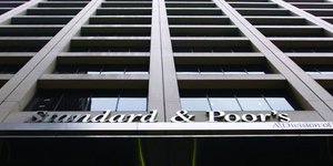 Standard & Poor's: Προς το χειρότερο η αναθεώρηση των προβλέψεων για την Ευρωζών