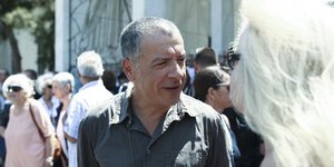 Σφάζει με το γάντι ο Σταύρος Θεοδωράκης/ Φωτογραφία: Menelaos Myrillas / SOOC