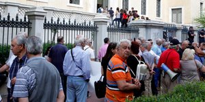 Συλλαλητήριο συνταξιούχων έξω από το ΣτΕ/Φωτογραφία: Eurokinissi