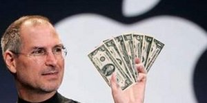 «Προίκα» 500 δισ. άφησε ο Στιβ Τζομπς στην Apple