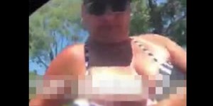 Viral video με γυναίκα οδηγό